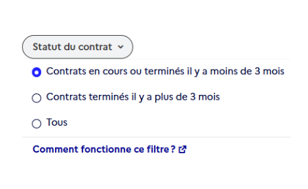 Un filtre "statut du contrat" propose d'afficher les contrats en cours ou terminés il y a moins de 3 mois, les contrats terminés il y a plus de 3 mois ou tous les contrats